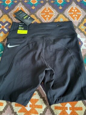 Nike Epic Fast Tight Fit Running Bike Shorts Black Small Women’s Athletic Shorts